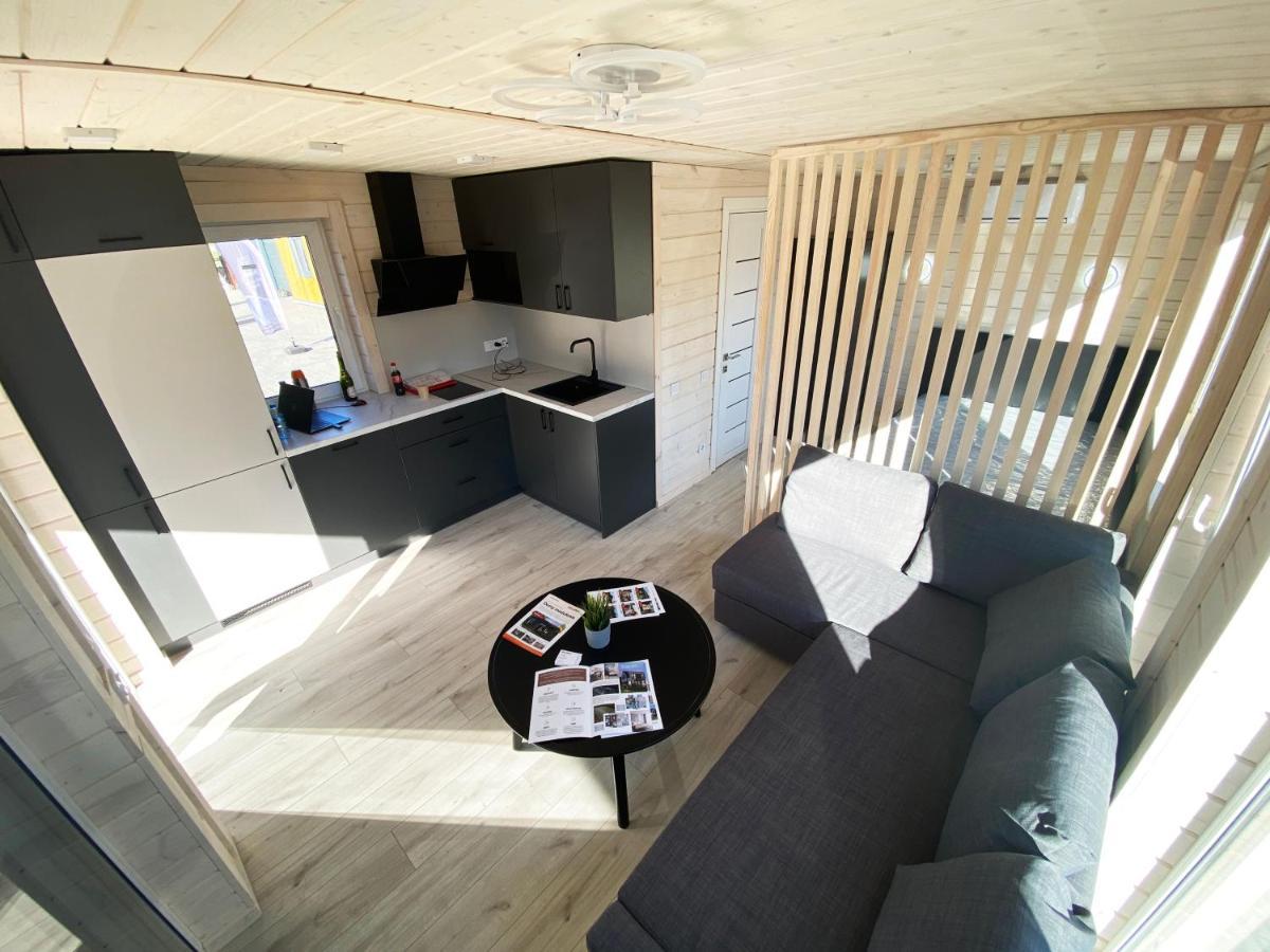 Вилла Tiny House Aan Het Water Op De Appelhof Wommels Экстерьер фото